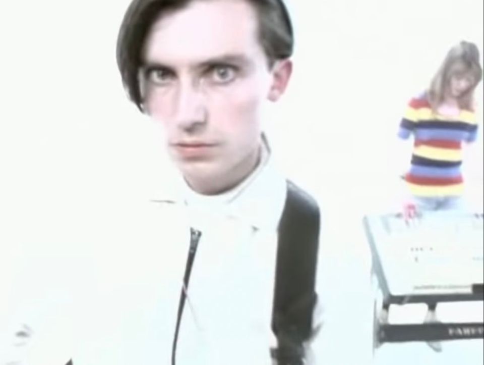 Steve Mackey in the promo video for "Babies" by Pulp